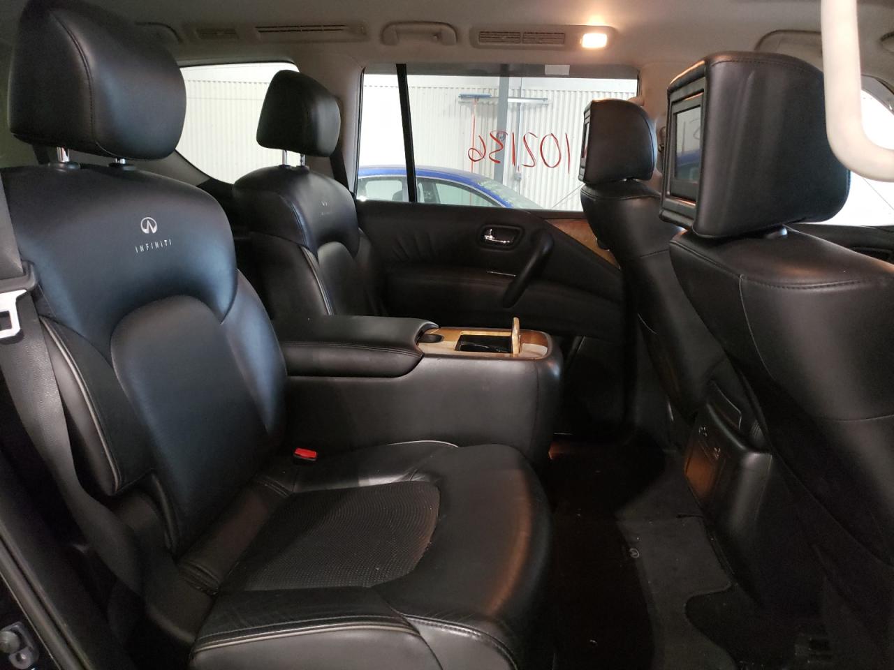 Photo 6 from auction – 2011 INFINITI QX56 with VIN JN8AZ2NF8B9501093