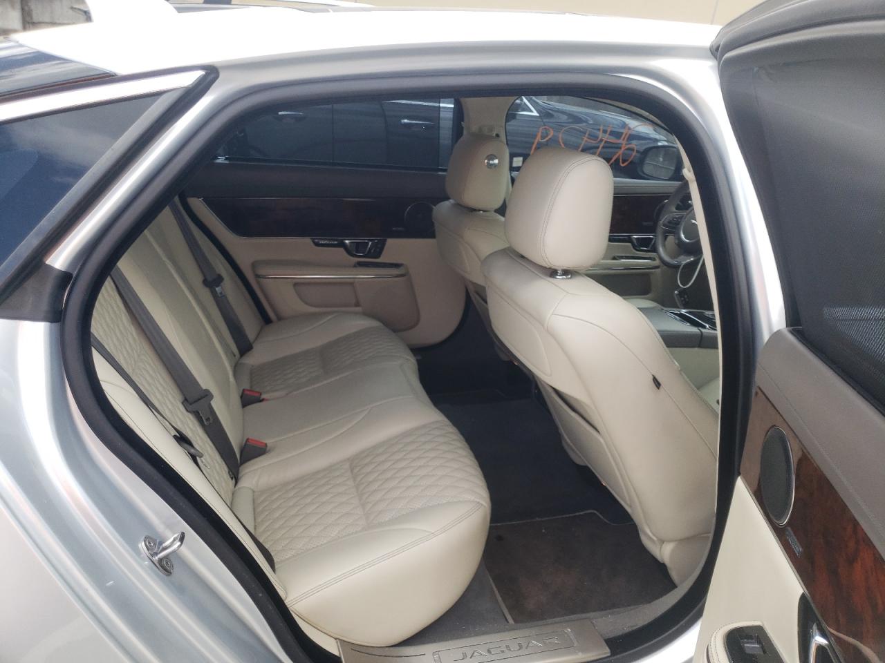 Photo 18 from auction – 2016 JAGUAR XJL SUPERC with VIN SAJWA2GE2GMV93000