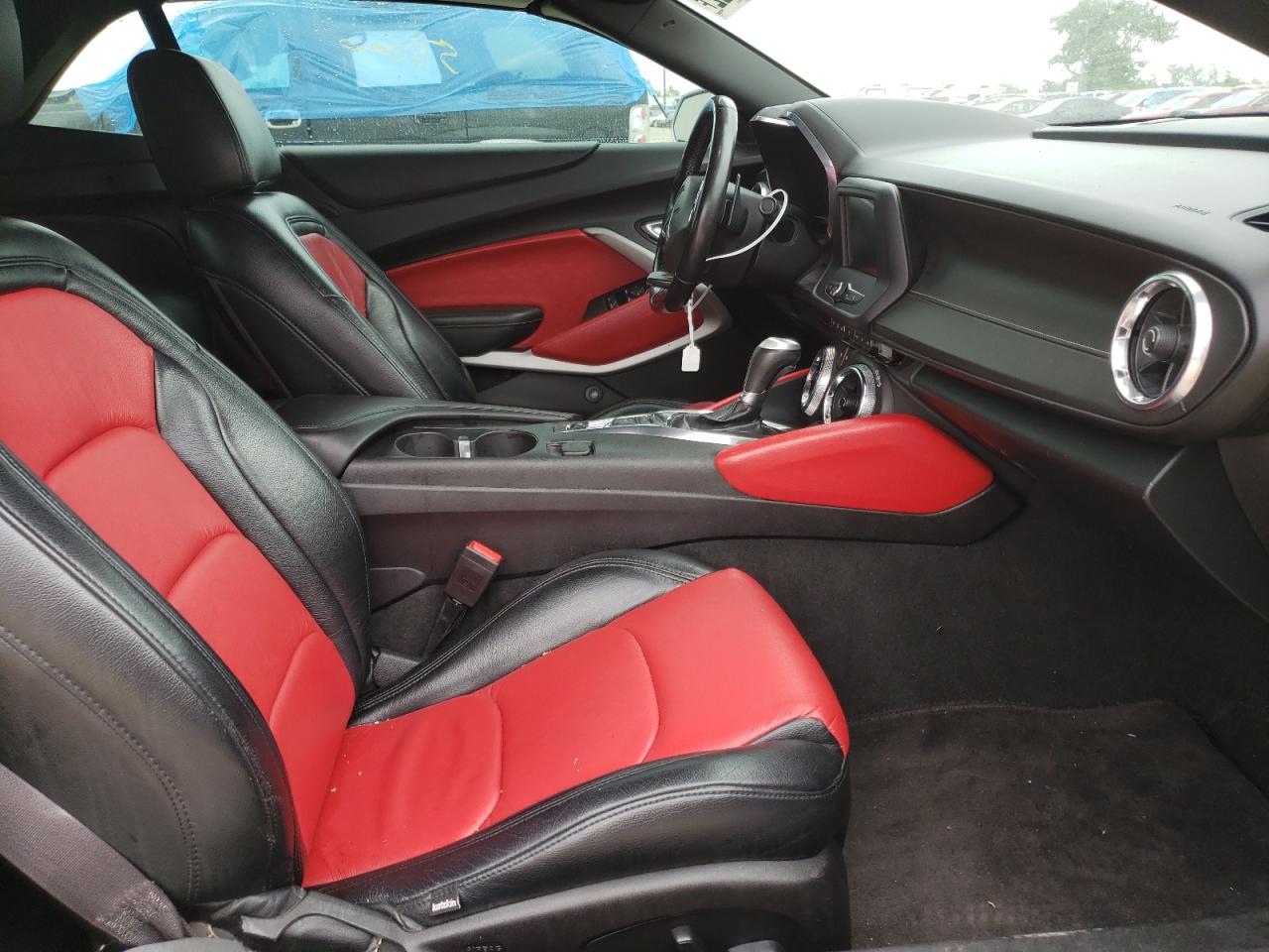 Photo 5 from auction – 2017 CHEVROLET CAMARO LT with VIN 1G1FB3DXXH0209778
