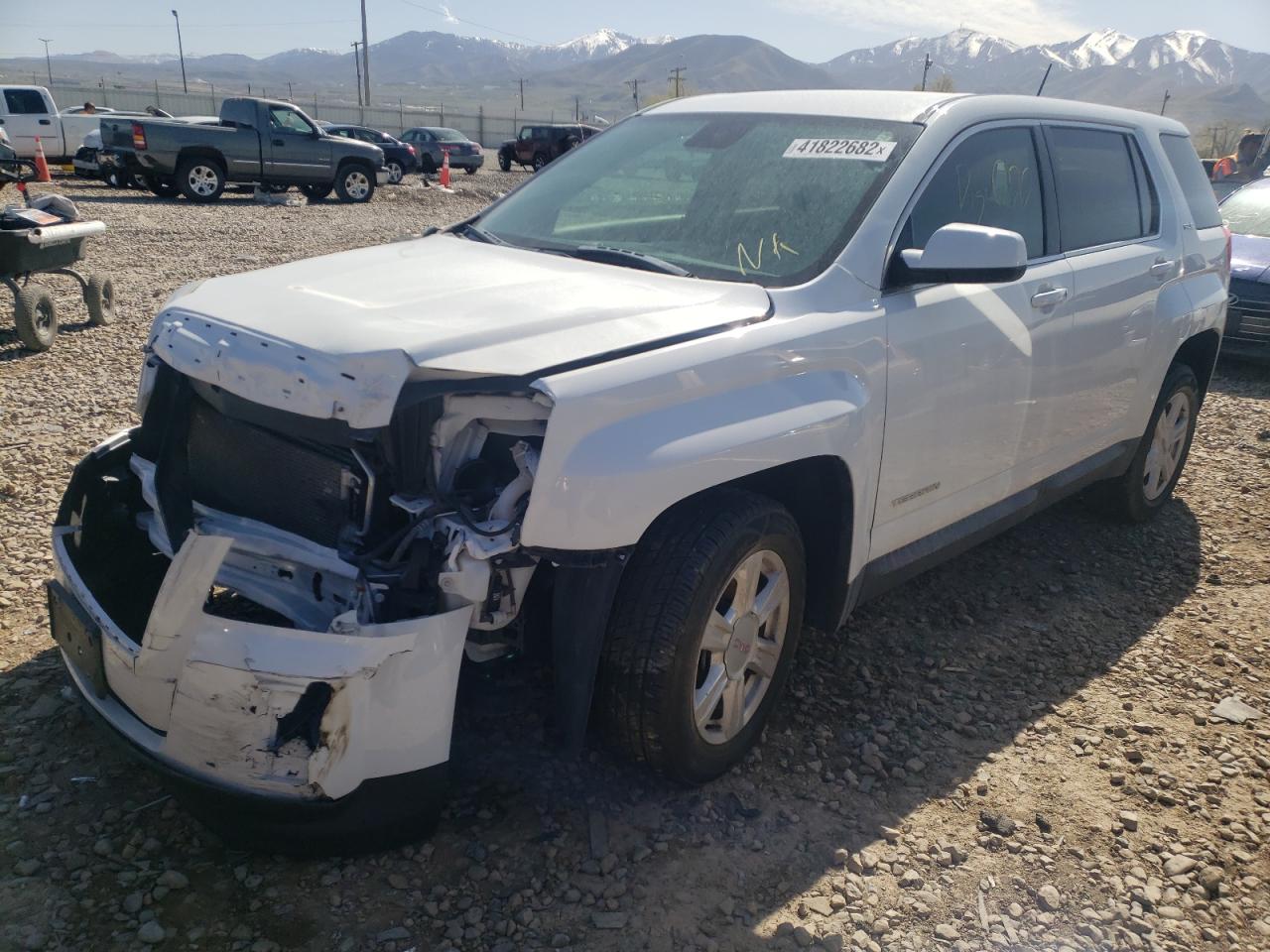 Photo 2 from auction – 2015 GMC TERRAIN SL with VIN 2GKALMEK2F6346875