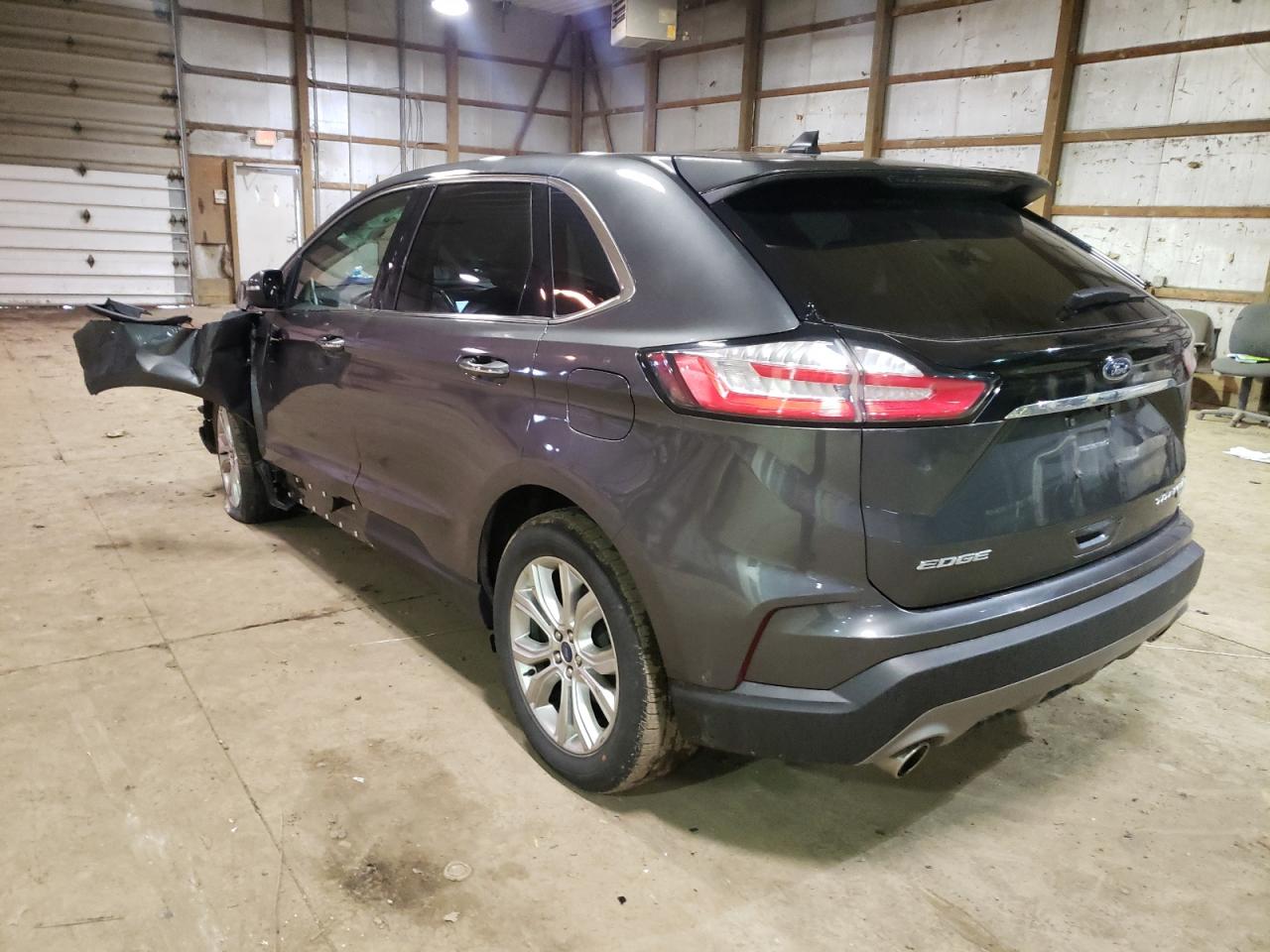 Photo 3 from auction – 2016 FORD EDGE TITAN with VIN 2FMPK3K97LBB35481