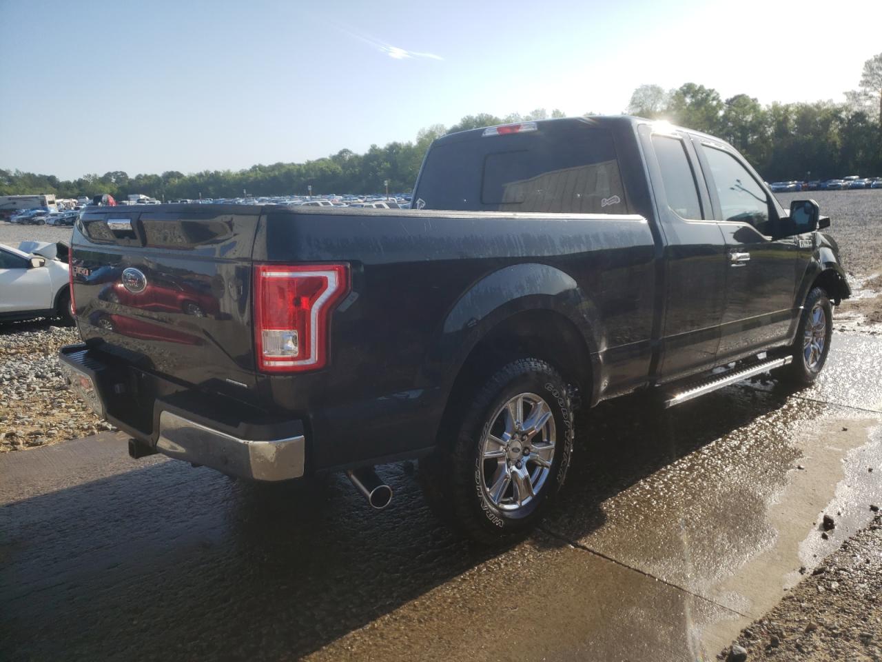 Photo 4 from auction – 2015 FORD F150 SUPER with VIN 1FTEX1CF9FFB04600