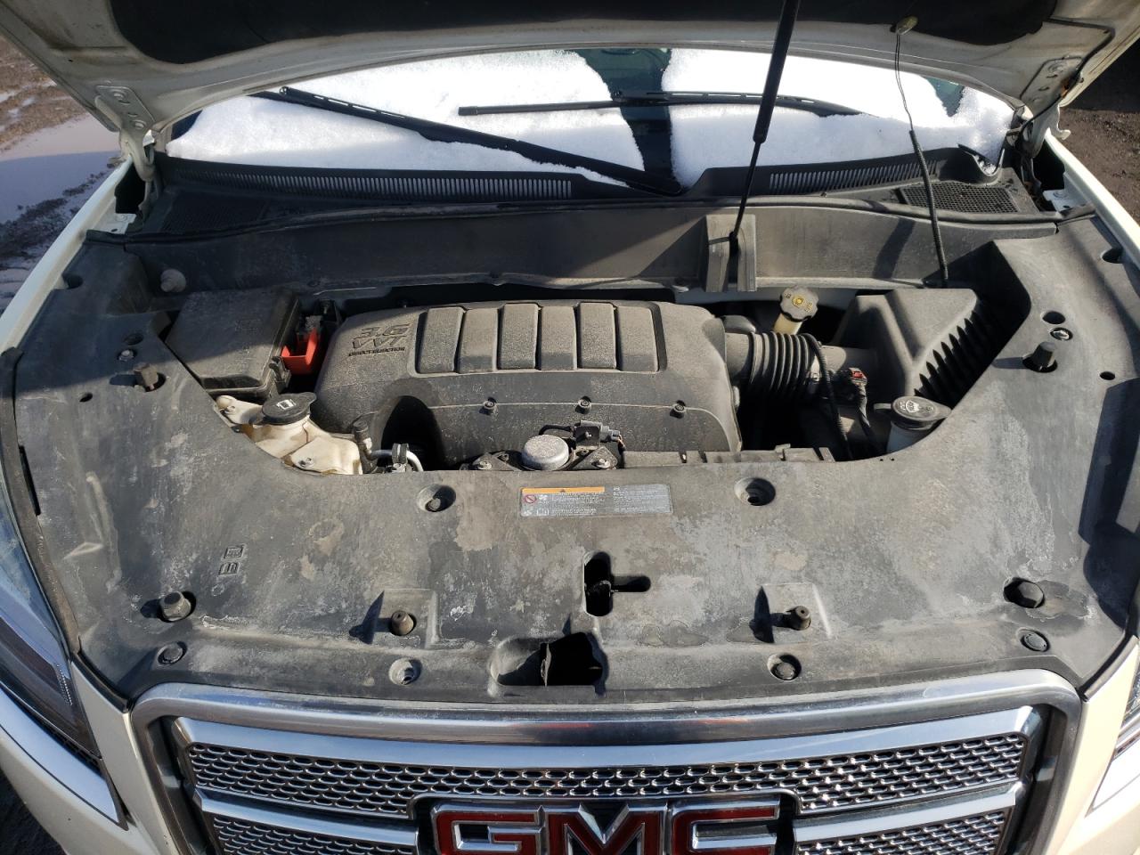 Photo 7 from auction – 2014 GMC ACADIA DEN with VIN 1GKKRTKDXEJ185017