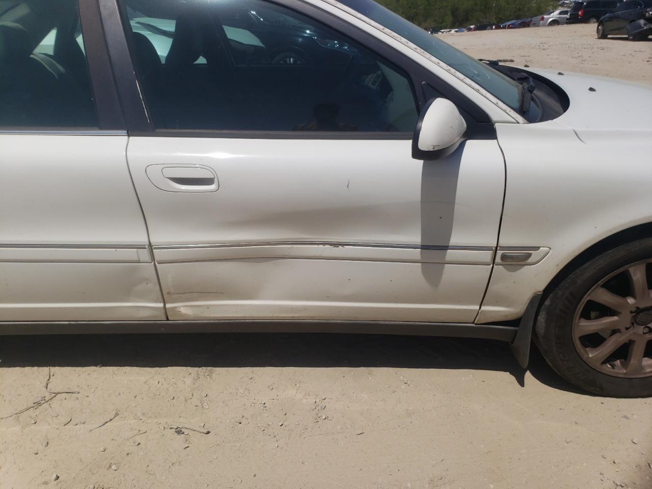 Photo 10 from auction – 2005 VOLVO S80 with VIN YV1TS592451409686