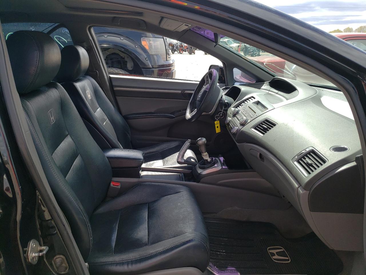Photo 5 from auction – 2007 HONDA CIVIC EX with VIN 2HGFA15867H302427
