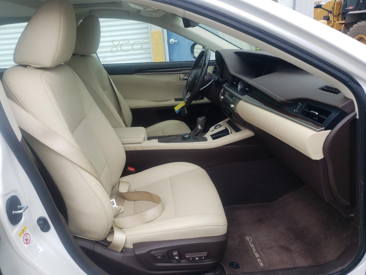 Photo 5 from auction – 2017 LEXUS ES 350 with VIN 58ABK1GG8HU050598