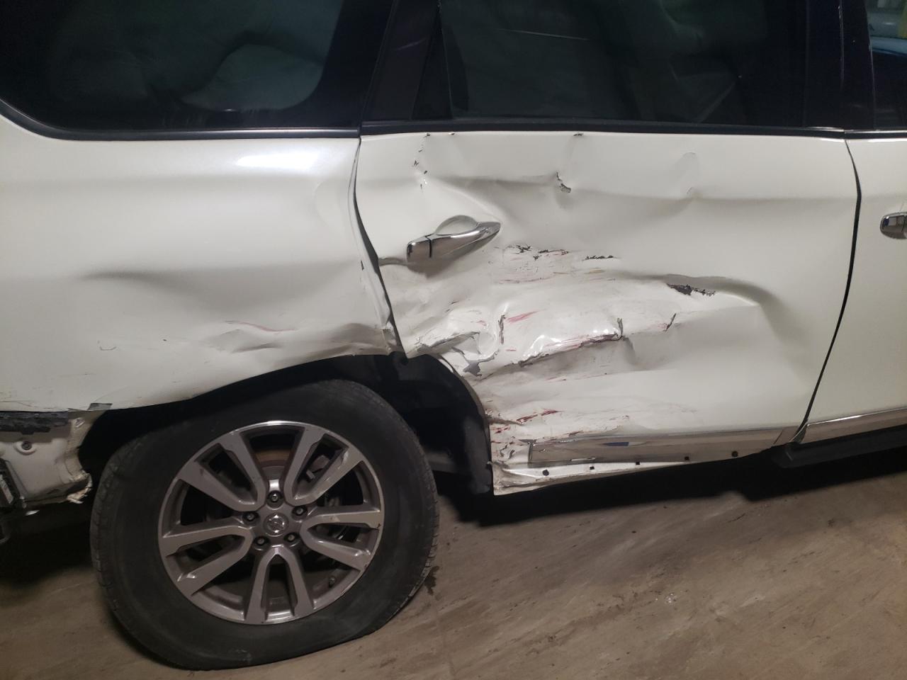 Photo 9 from auction – 2016 NISSAN PATHFINDER with VIN 5N1AR2MM8GC626144