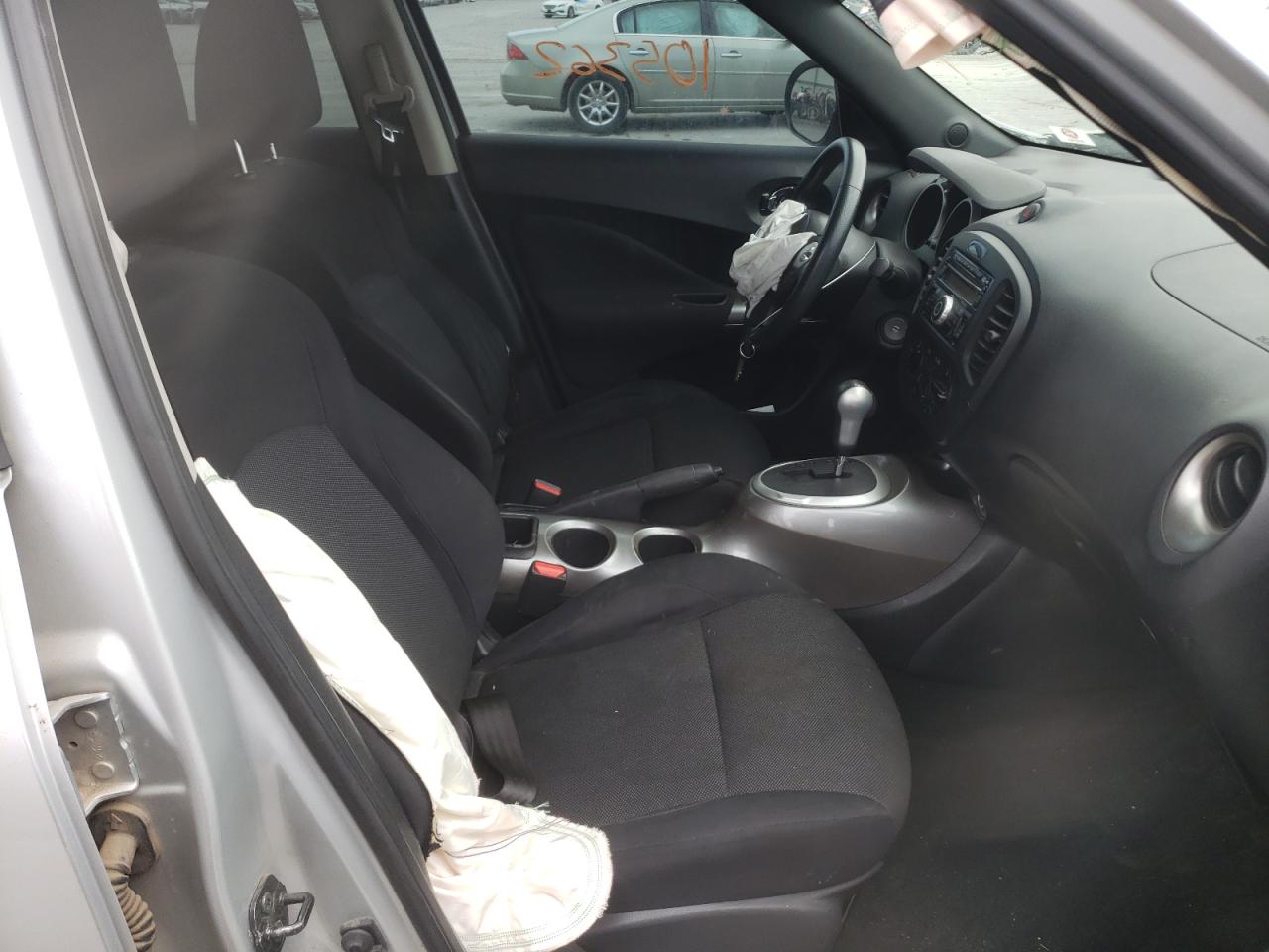 Zdjęcie 5 z aukcji – 2013 NISSAN JUKE S z VIN JN8AF5MRXDT213930
