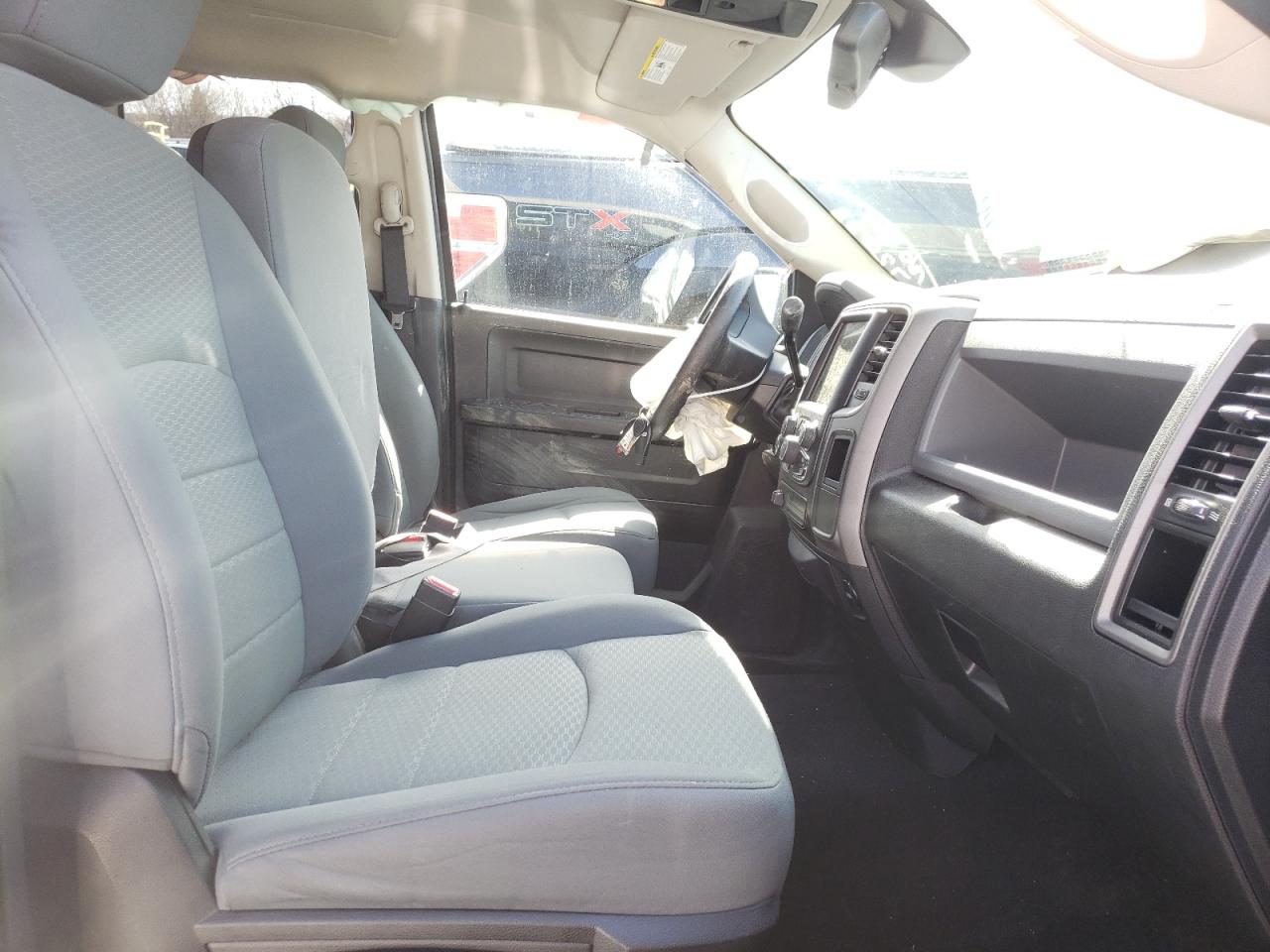 Photo 5 from auction – 2013 RAM 1500 ST with VIN 1C6RR7FT9DS702391