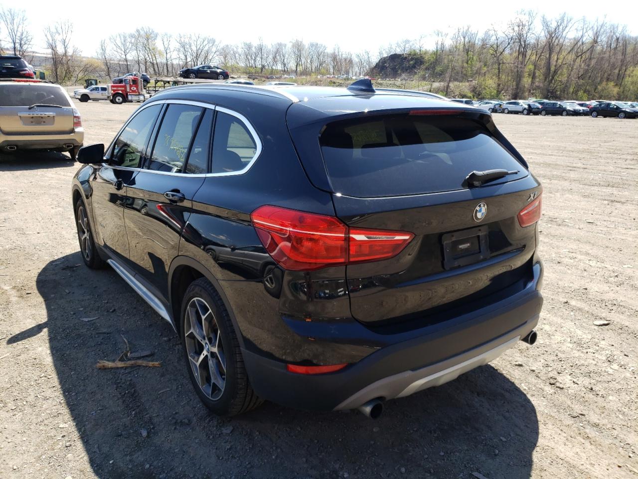 Photo 3 from auction – 2016 BMW X1 XDRIVE2 with VIN WBXHT3C34G5F65775