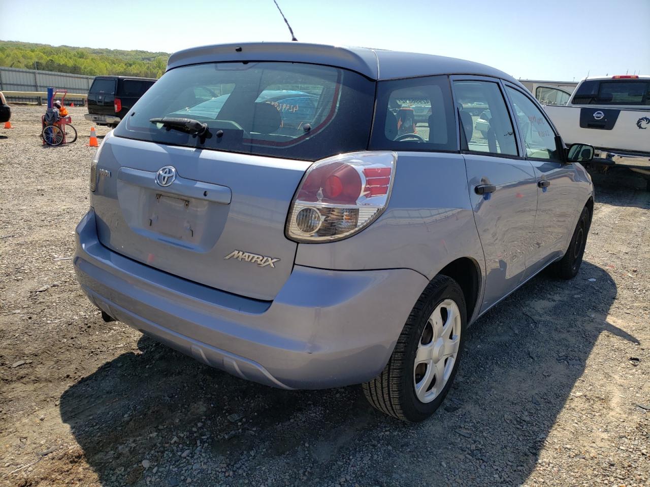 Photo 4 from auction – 2005 TOYOTA MATRIX with VIN 2T1KR32EX5C389302