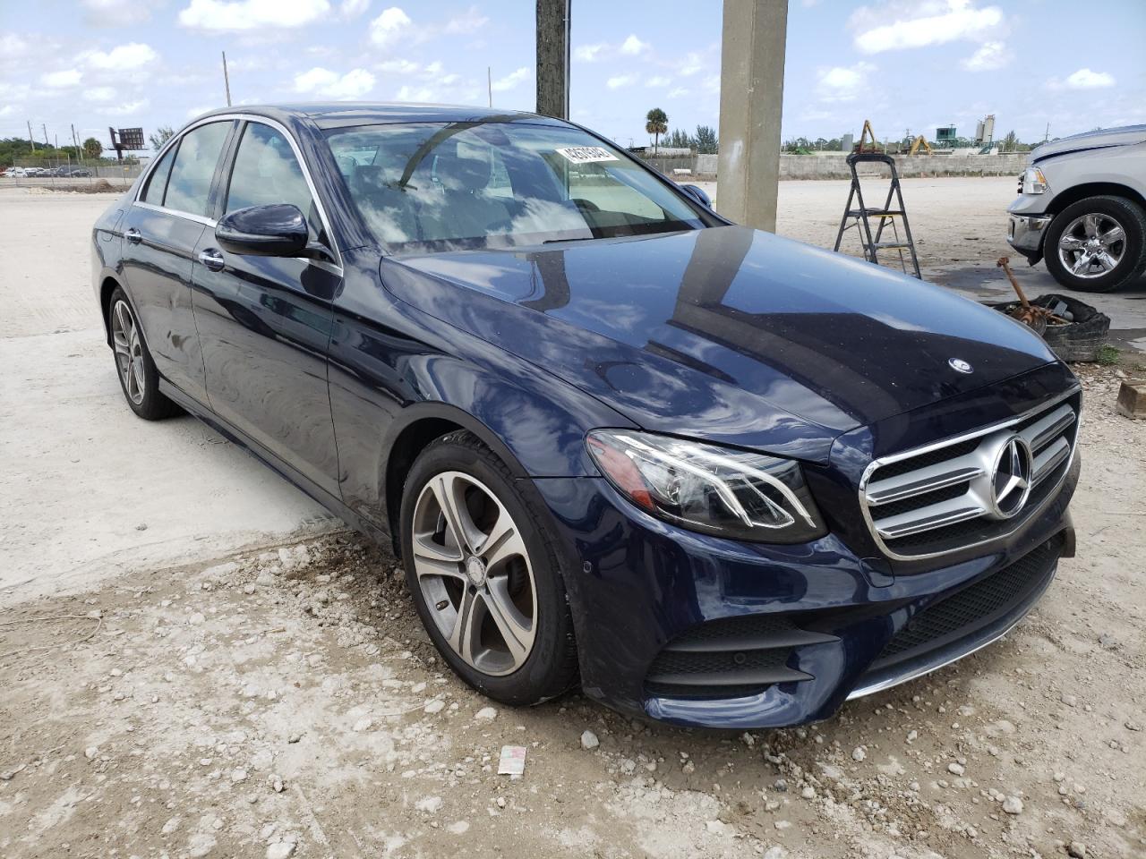 MERCEDES-BENZ E 300 2017 with VIN WDDZF4JB3HA118181 - Photo from auction