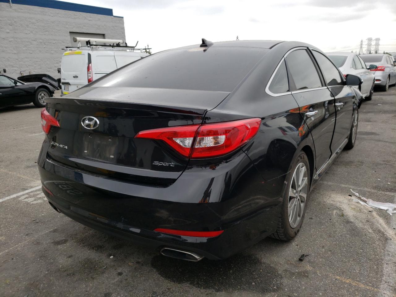 Photo 4 from auction – 2016 HYUNDAI SONATA SPO with VIN 5NPE34AF7GH430256