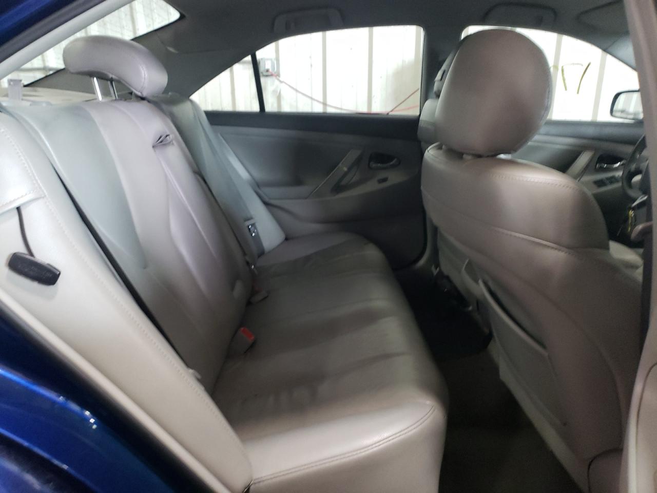 Photo 6 from auction – 2010 TOYOTA CAMRY BASE with VIN 4T1BF3EK8AU560292