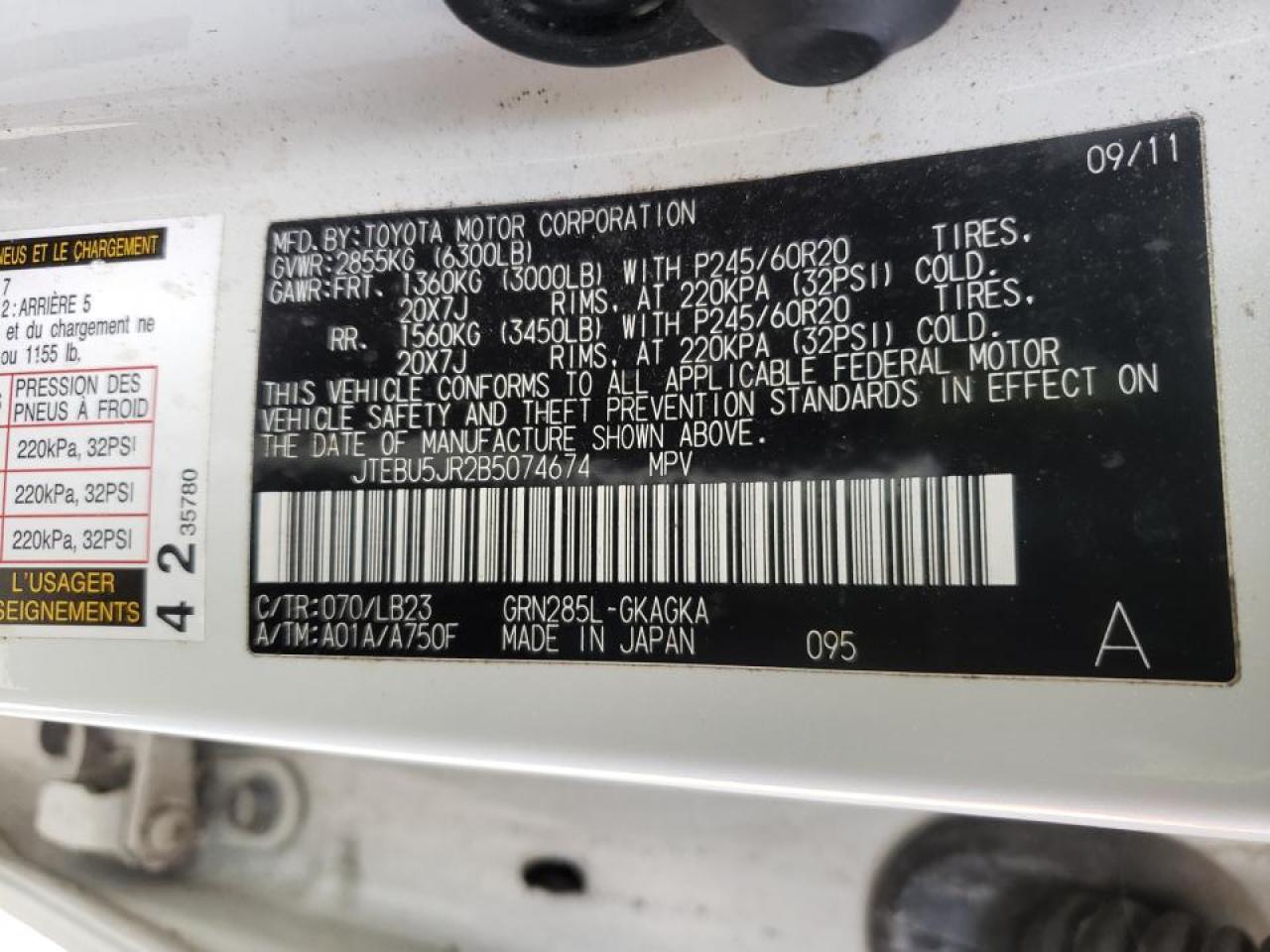 Photo 10 from auction – 2011 TOYOTA 4RUNNER SR with VIN JTEBU5JR2B5074674
