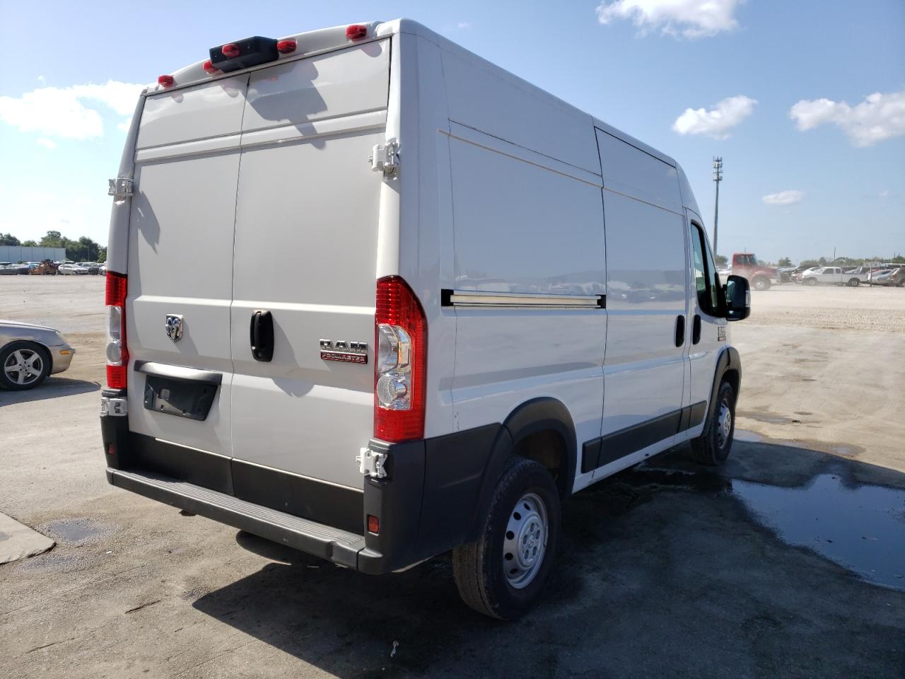 Photo 4 from auction – 2020 RAM PROMASTER with VIN 3C6TRVBGXLE114052