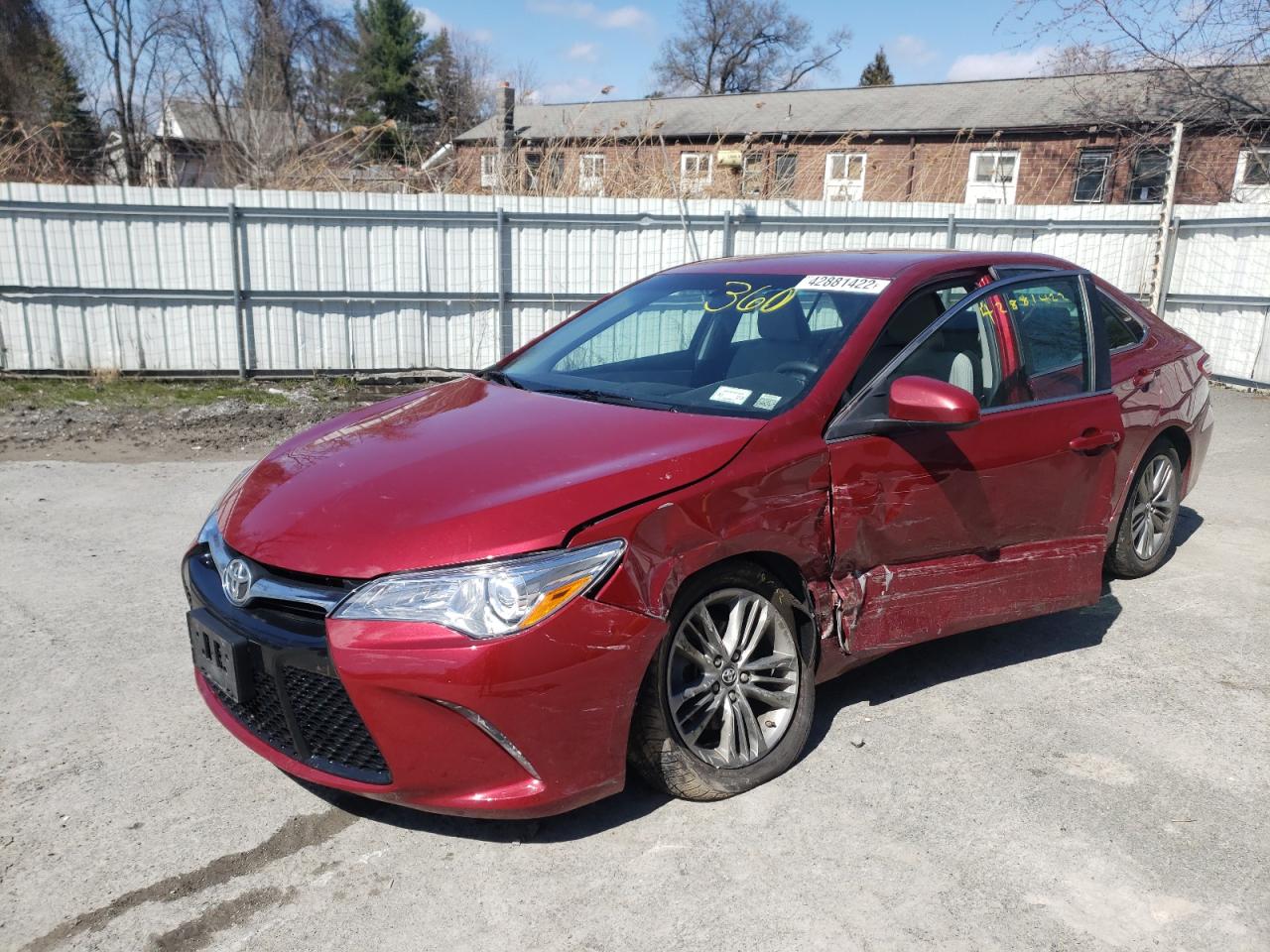 Photo 2 from auction – 2017 TOYOTA CAMRY LE with VIN 4T1BF1FK7HU734785