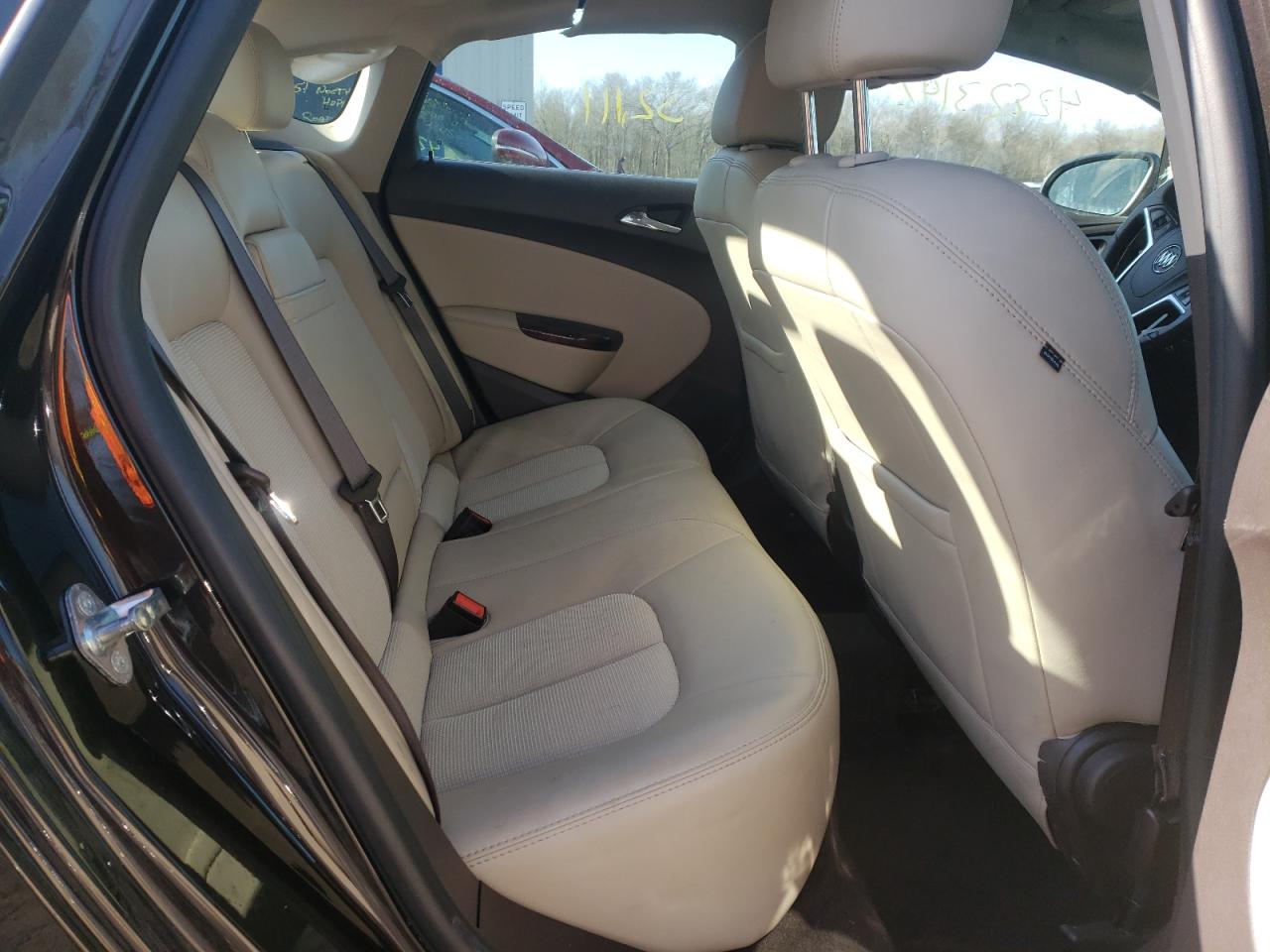 Photo 6 from auction – 2015 BUICK VERANO with VIN 1G4PP5SK7F4217984