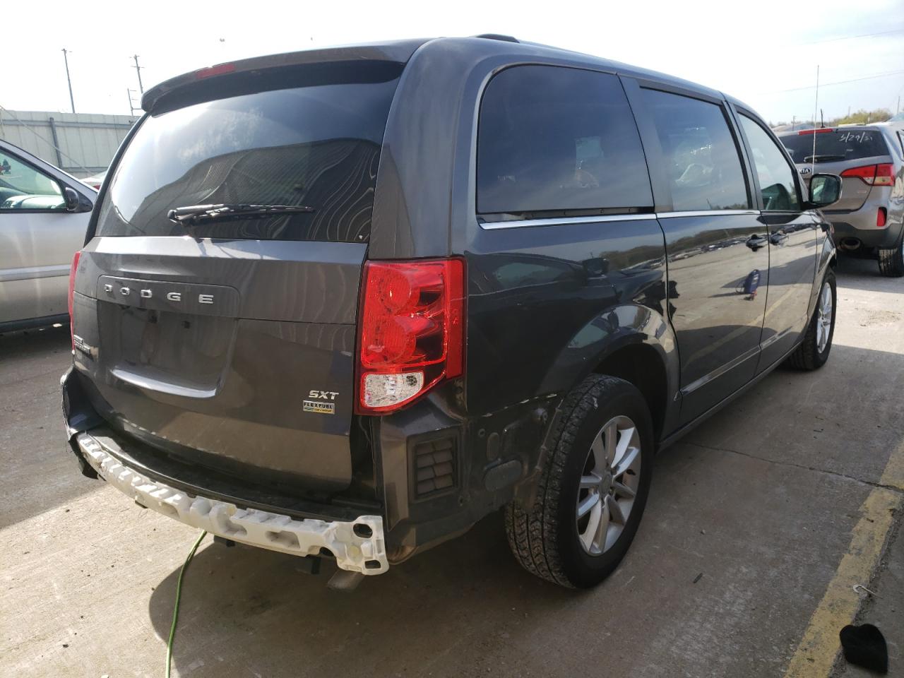 Photo 4 from auction – 2019 DODGE GRAND CARA with VIN 2C4RDGCG6KR612158