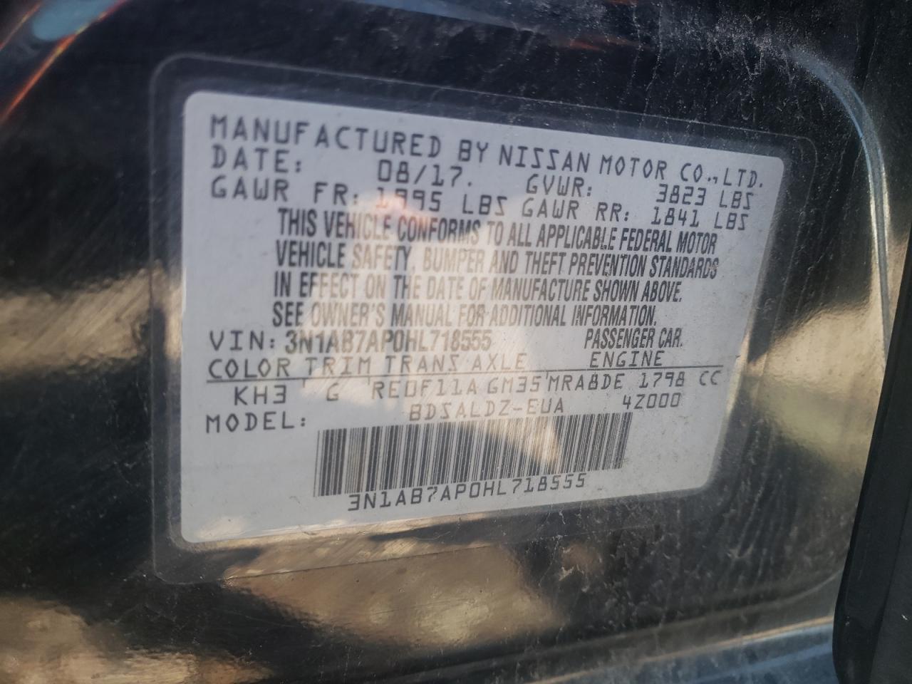 Photo 10 from auction – 2017 NISSAN SENTRA S with VIN 3N1AB7AP0HL718555