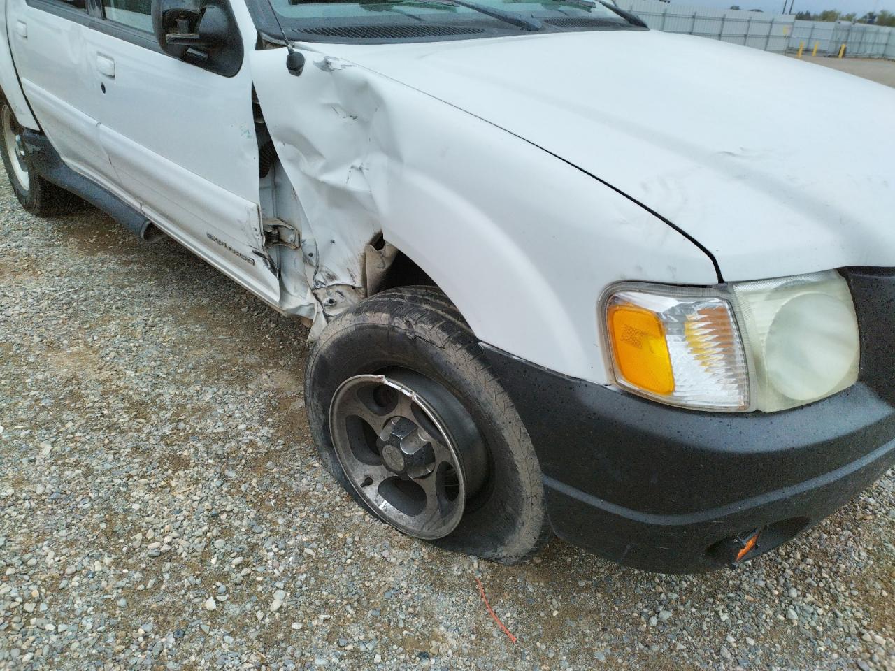 Photo 9 from auction – 2002 FORD EXPLORER S with VIN 1FMZU67E22UC02748