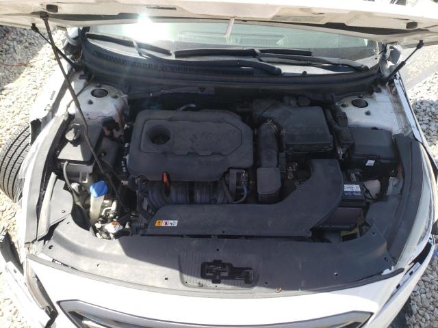 Photo 7 from auction – 2017 HYUNDAI SONATA SPO with VIN 5NPE34AF7HH455014