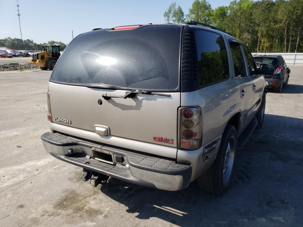 Photo 4 from auction – 2002 GMC YUKON with VIN 1GKEK13ZX2J107722