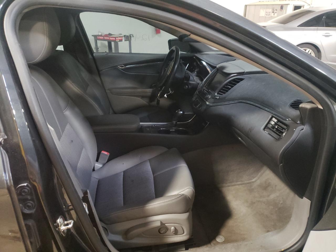 Photo 5 from auction – 2014 CHEVROLET IMPALA LT with VIN 2G1115SL6E9264450