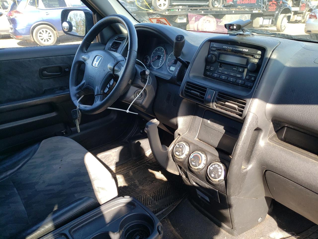 Photo 9 from auction – 2003 HONDA CR-V EX with VIN SHSRD78883U157806