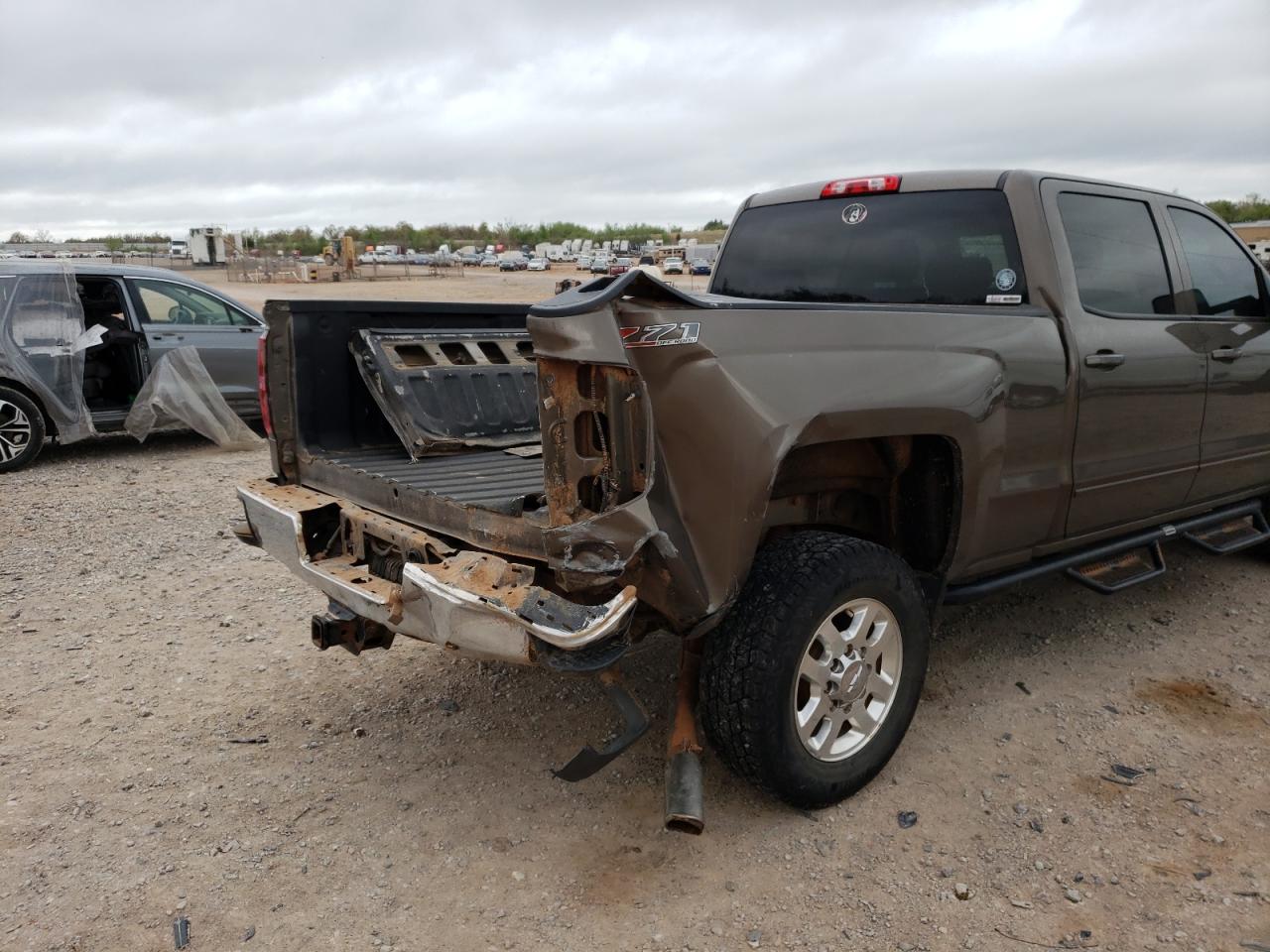Photo 9 from auction – 2015 CHEVROLET SILVERADO with VIN 1GC1KVEG1FF611100