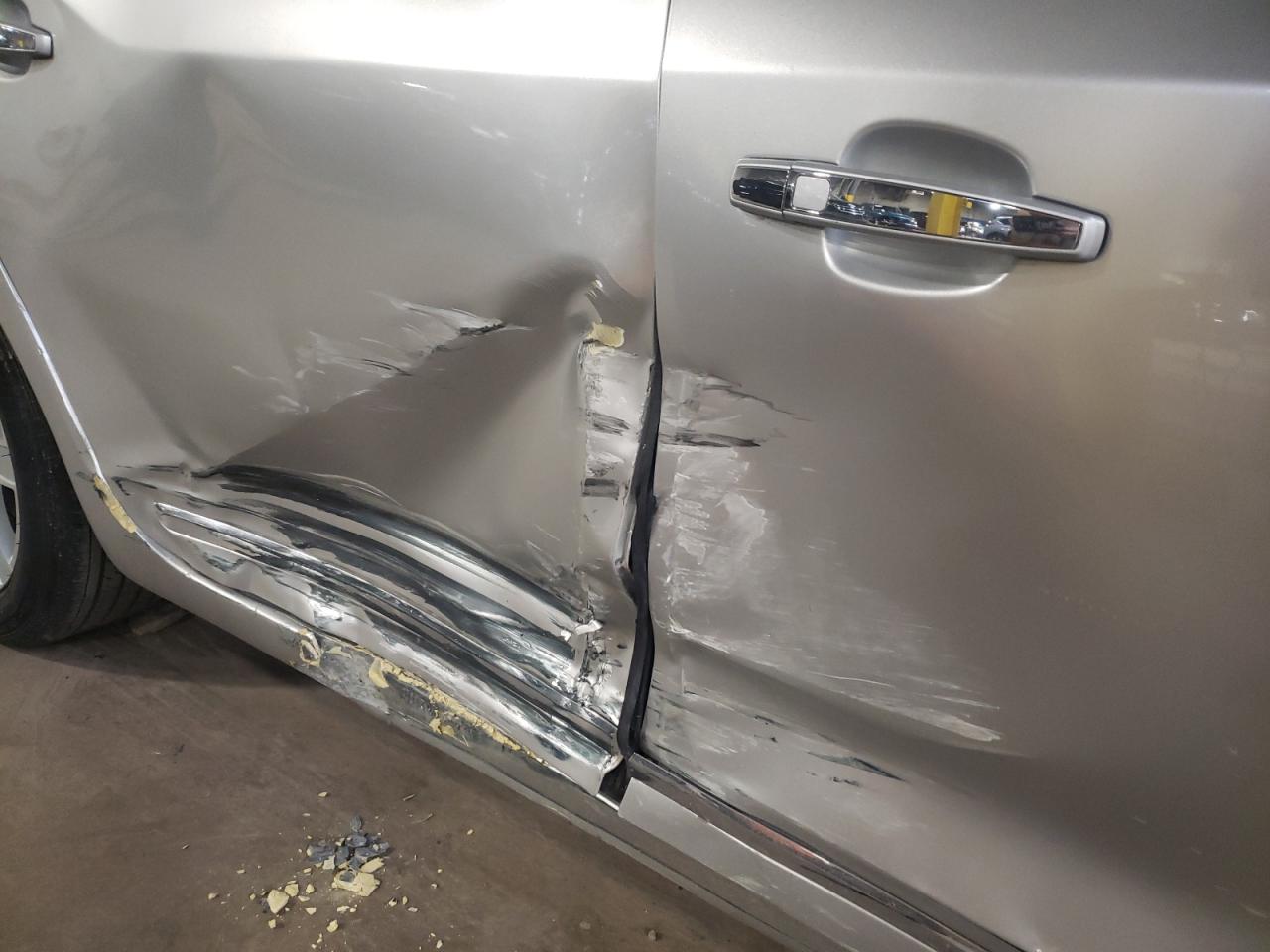 Photo 9 from auction – 2010 BUICK LACROSSE C with VIN 1G4GD5GG7AF131830