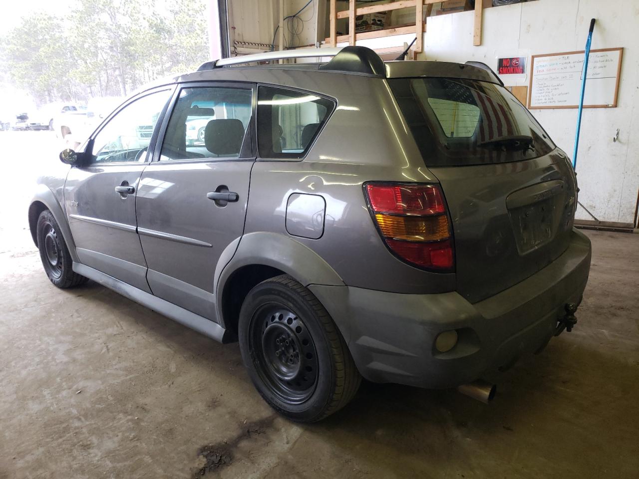 Photo 3 from auction – 2008 PONTIAC VIBE with VIN 5Y2SL65818Z413876