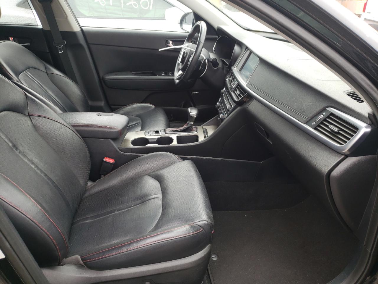 Photo 5 from auction – 2016 KIA OPTIMA SX with VIN 5XXGW4L28GG016599