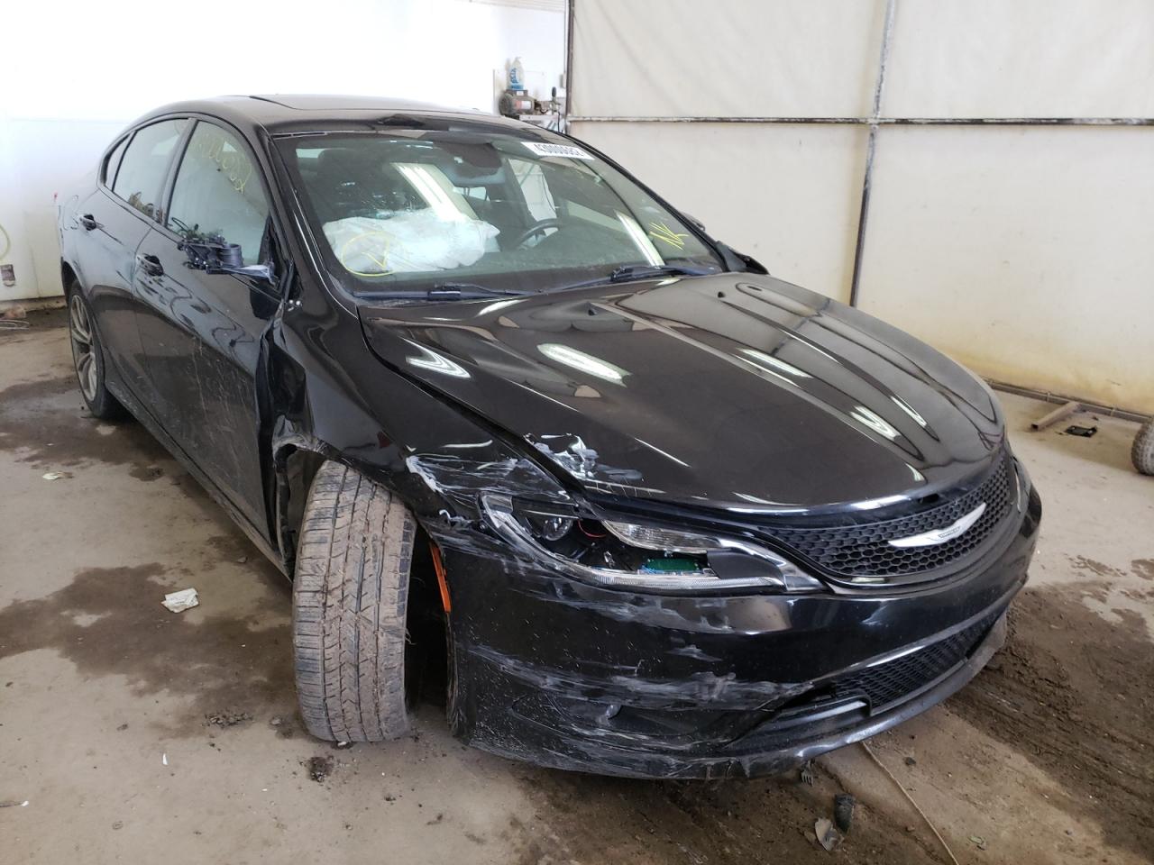 CHRYSLER 200 S 2015 with VIN 1C3CCCBB5FN631959 - Photo from auction