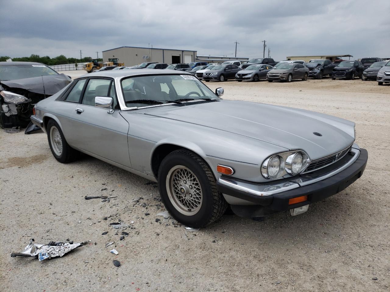 Photo 9 from auction – 1990 JAGUAR XJS with VIN SAJNW5840LC168315