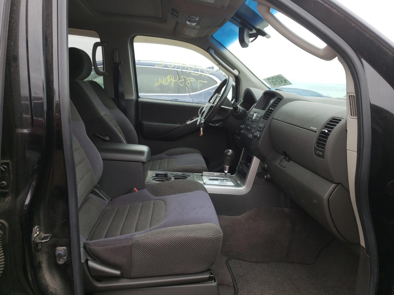 Photo 5 from auction – 2008 NISSAN PATHFINDER with VIN 5N1AR18B38C613273