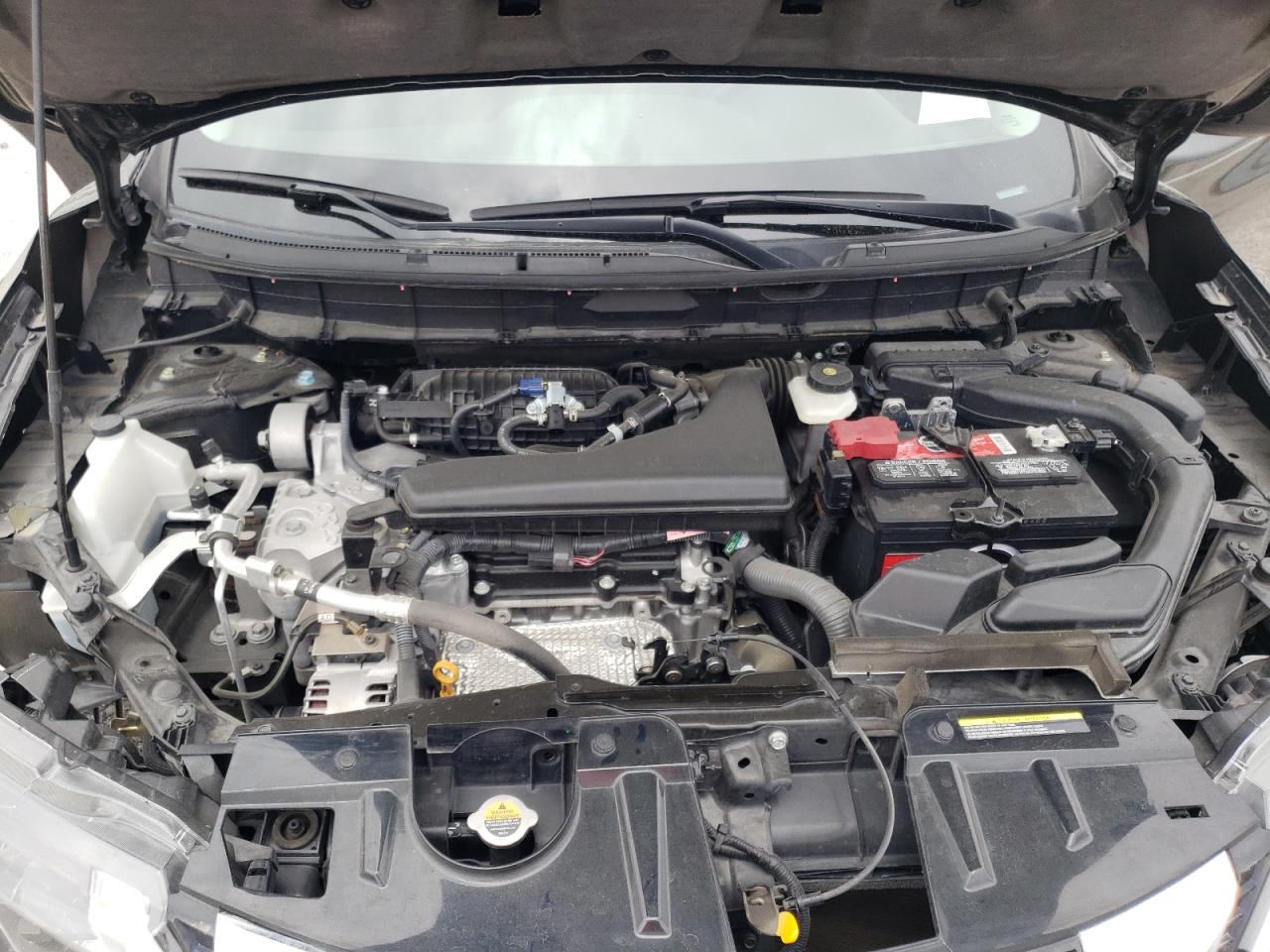 Photo 7 from auction – 2018 NISSAN ROGUE S with VIN 5N1AT2MT4JC839558