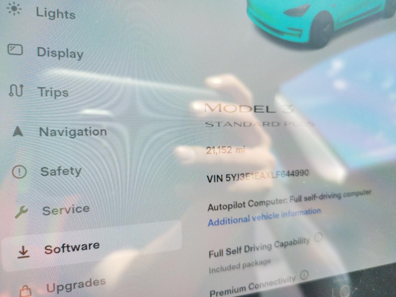 Photo 8 from auction – 2020 TESLA MODEL 3 with VIN 5YJ3E1EAXLF644990