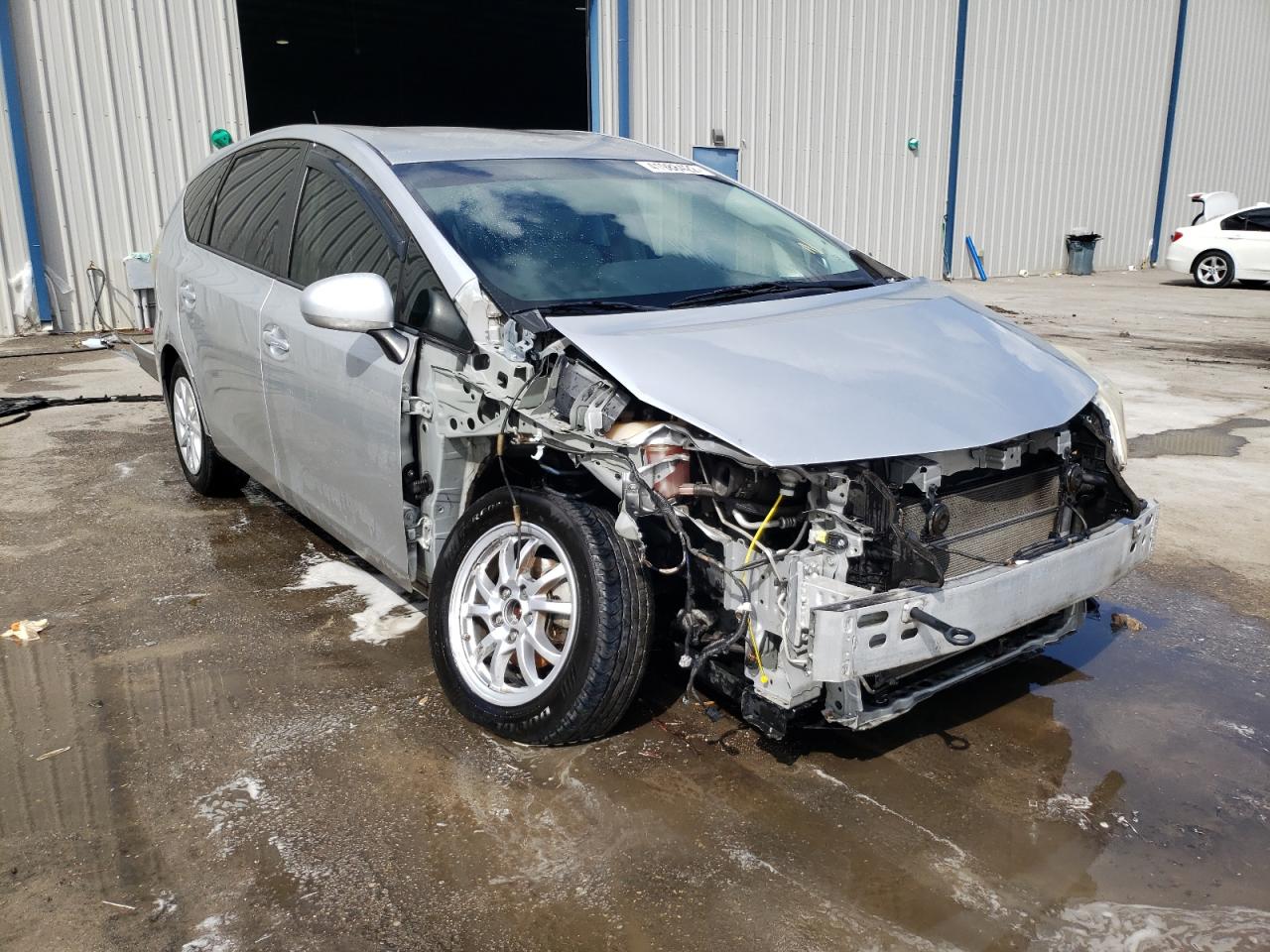 TOYOTA PRIUS V 2012 with VIN JTDZN3EU3C3077891 - Photo from auction