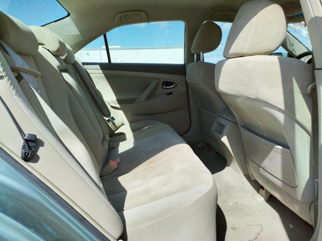 Photo 6 from auction – 2007 TOYOTA CAMRY CE with VIN 4T1BE46K07U540473