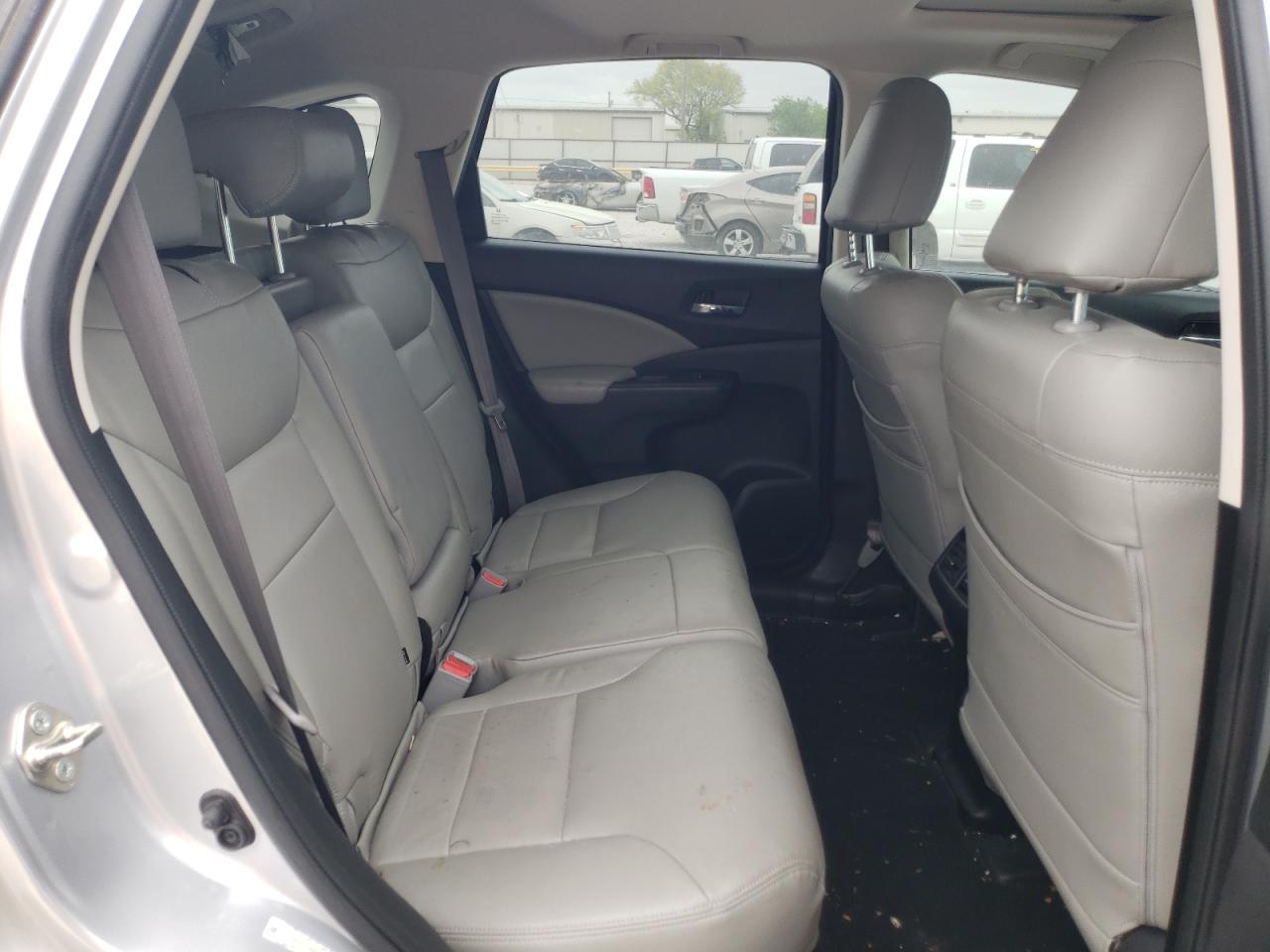 Photo 6 from auction – 2015 HONDA CR-V EX with VIN 2HKRM3H57FH508636
