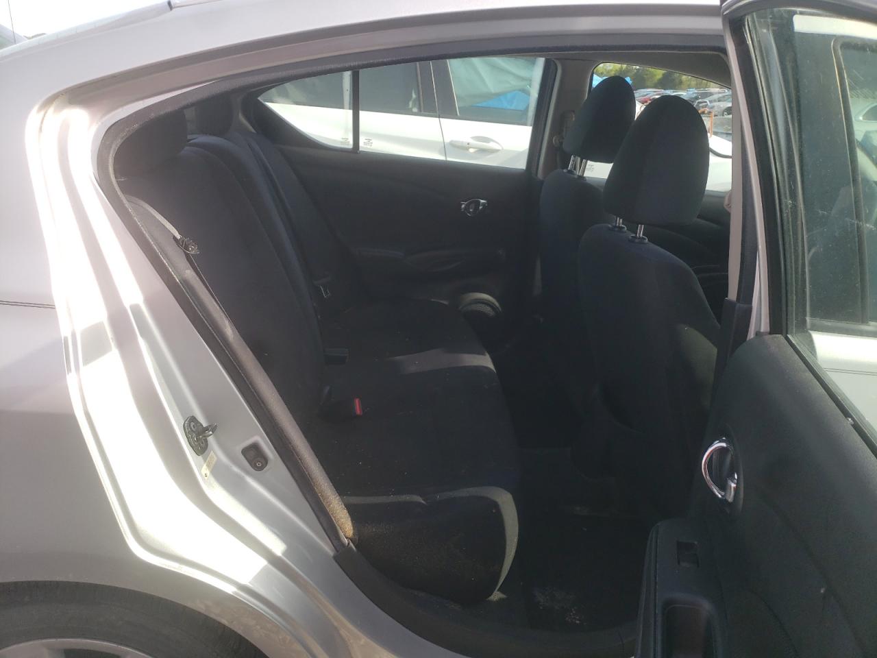 Photo 6 from auction – 2012 NISSAN VERSA S with VIN 3N1CN7AP5CL859128