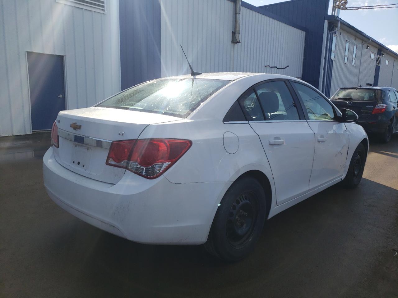 Photo 4 from auction – 2014 CHEVROLET CRUZE LT with VIN 1G1PC5SB0E7322971