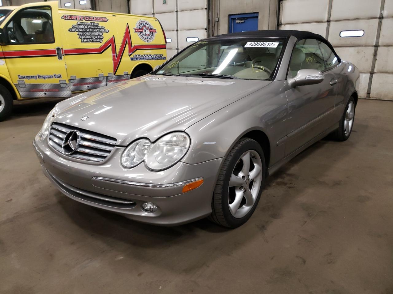 Photo 2 from auction – 2005 MERCEDES-BENZ CLK 320 with VIN WDBTK65J55F142245