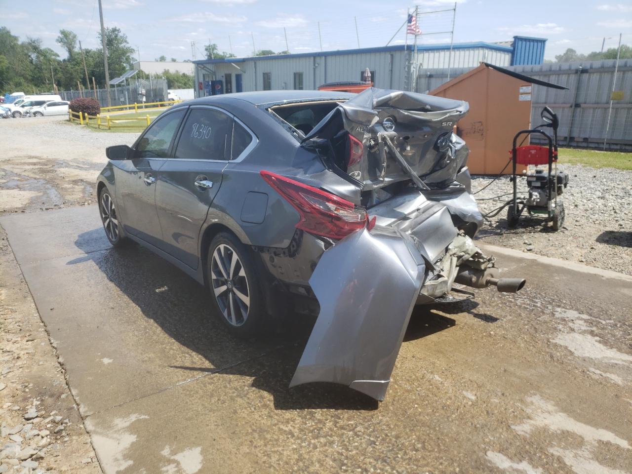 Photo 3 from auction – 2017 NISSAN ALTIMA 2.5 with VIN 1N4AL3APXHC481027