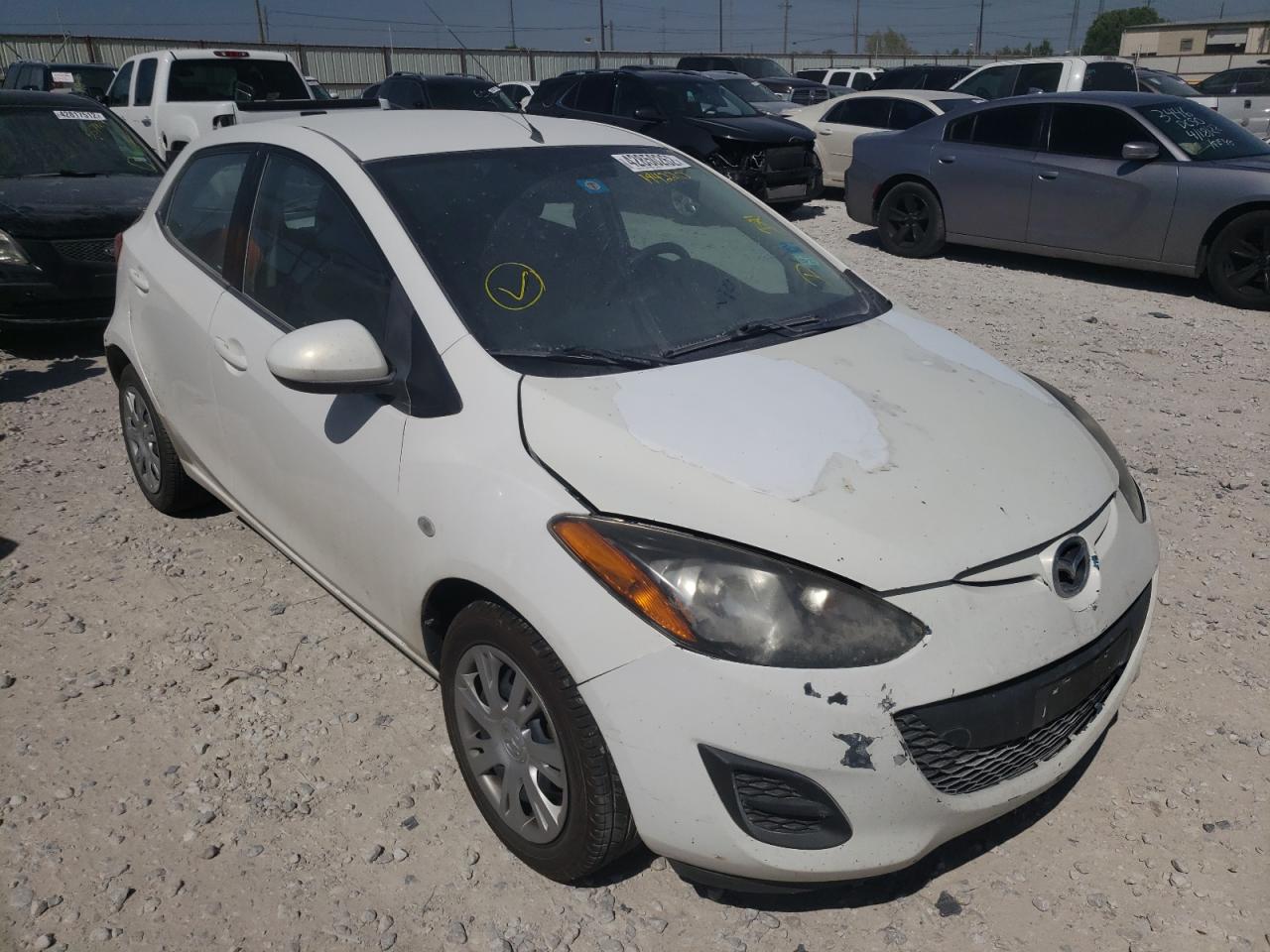 MAZDA MAZDA2 2012 with VIN JM1DE1KY8C0144220 - Photo from auction