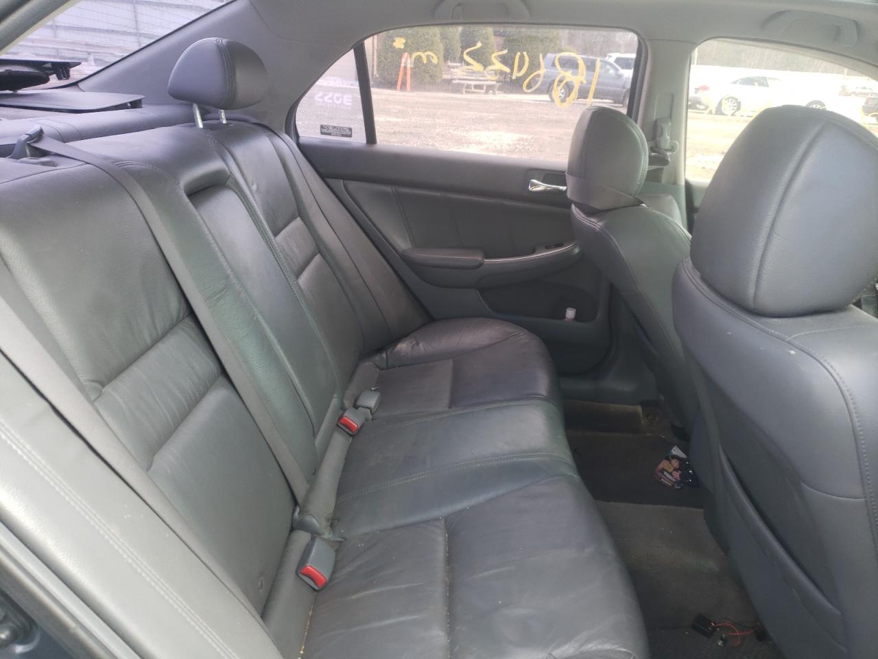 Photo 6 from auction – 2004 HONDA ACCORD EX with VIN JHMCM56824C013539