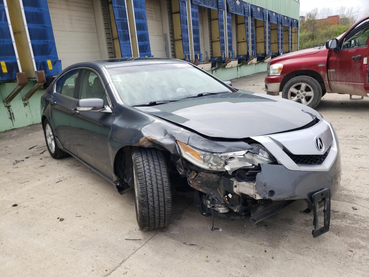 ACURA TL 2011 with VIN 19UUA8F21BA004210 - Photo from auction
