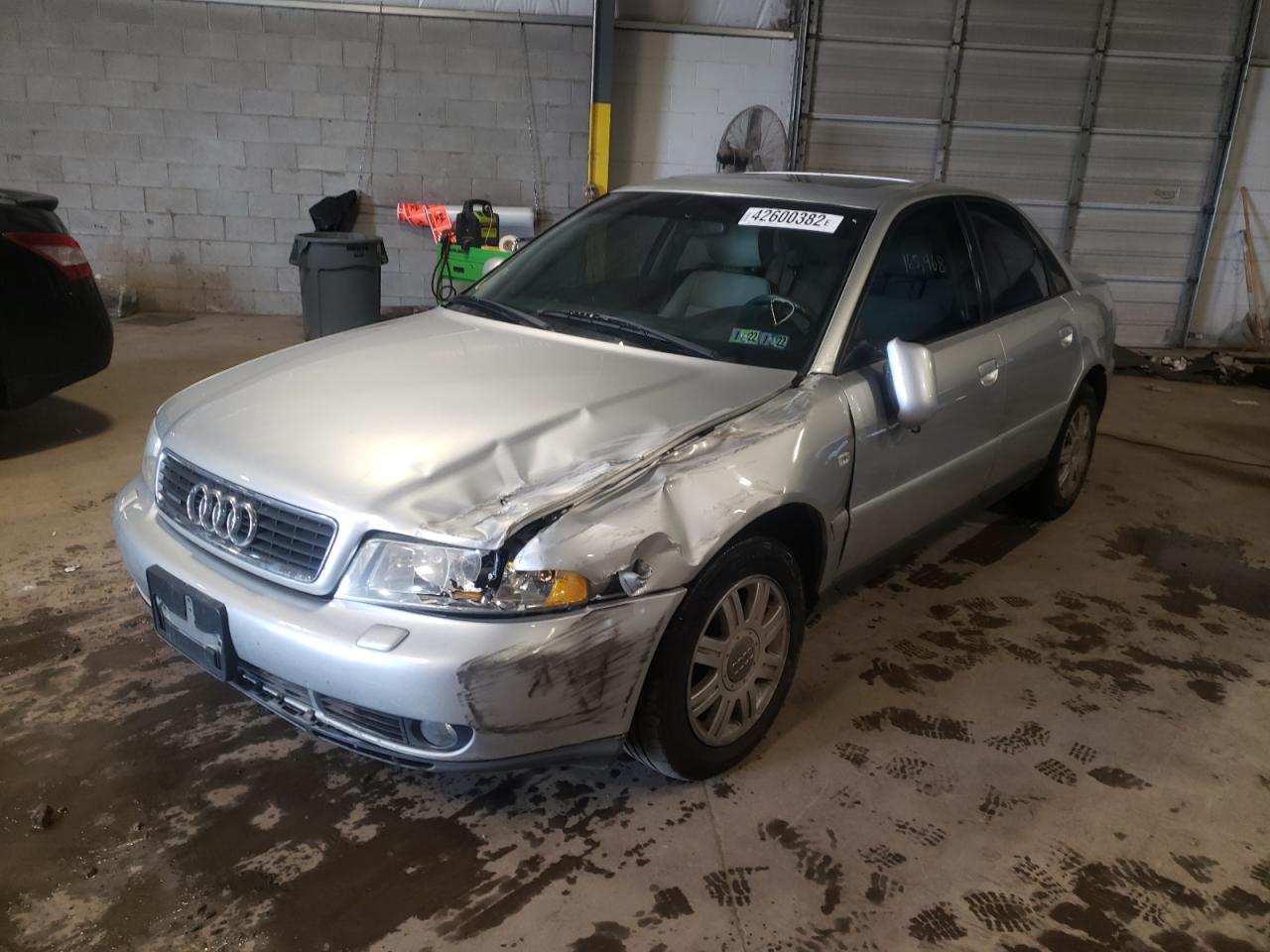 Photo 2 from auction – 2000 AUDI A4 1.8T QU with VIN WAUDC28D3YA049448
