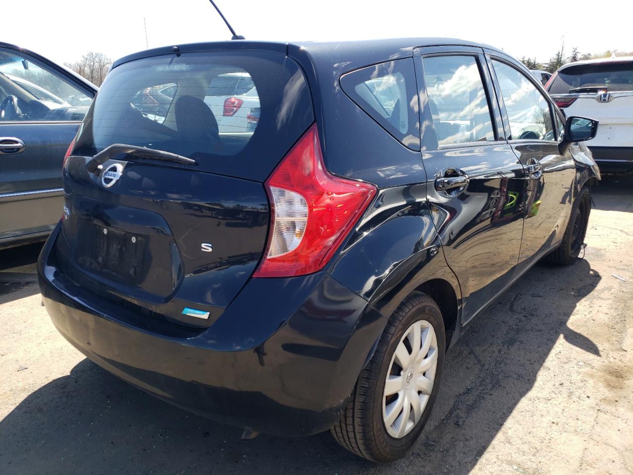Photo 4 from auction – 2015 NISSAN VERSA NOTE with VIN 3N1CE2CP8FL352597